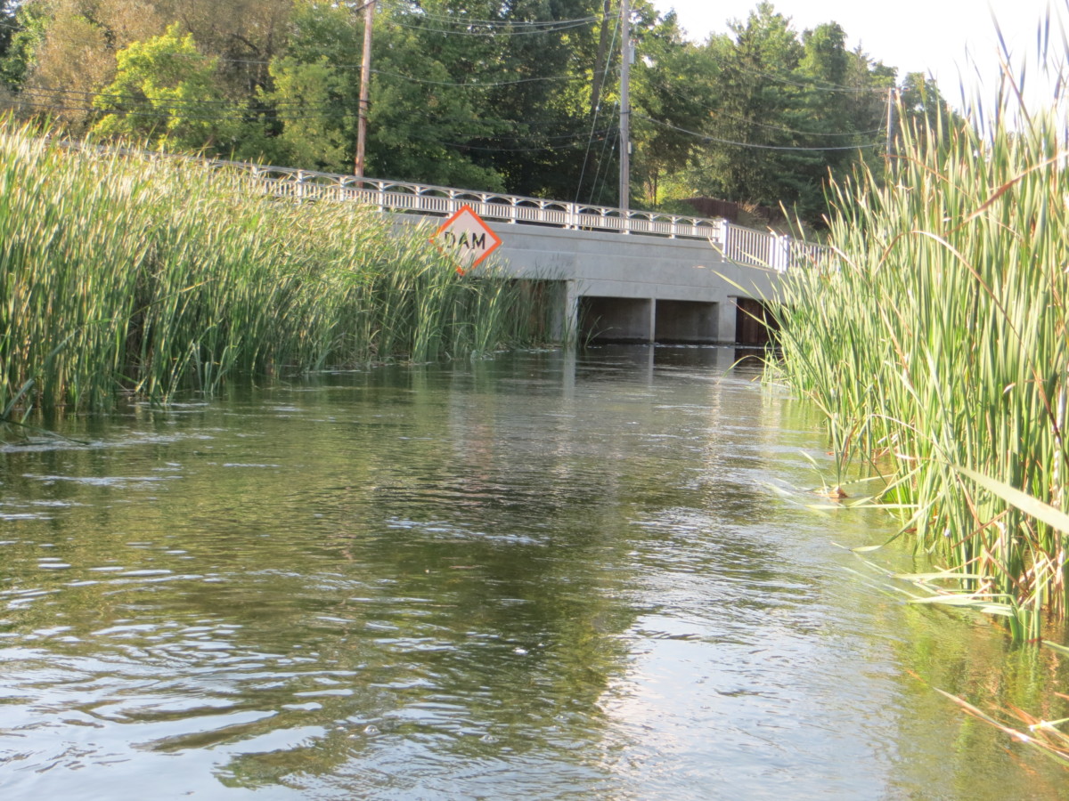 Lower Nemahbin 2018 (new dam, high water) Quiet Paddling Wisconsin