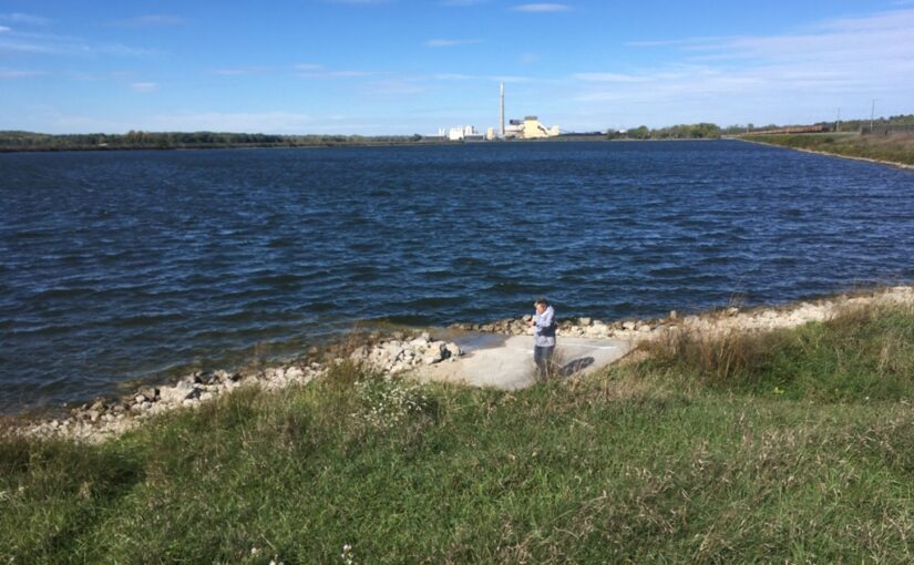 Recon: Columbia Lake (Pardeeville, WI) in the autumn (nope)